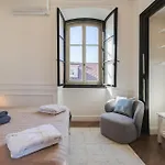 Burja - In Pieno Centro Storico Apartment *