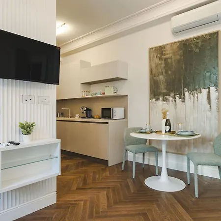 Burja - In Pieno Centro Storico Apartment Trieste